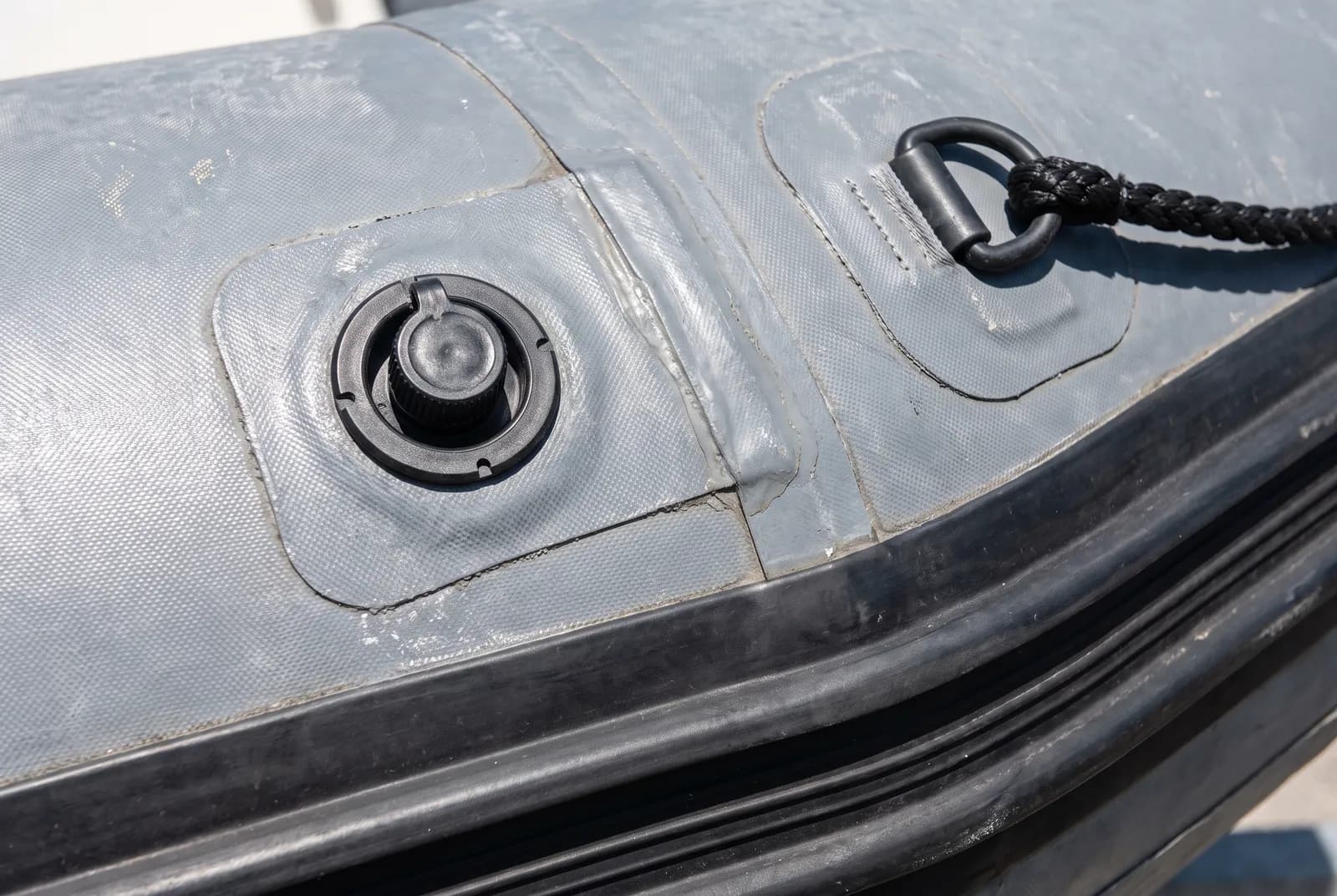 Detail van een Rubberboot en RIB