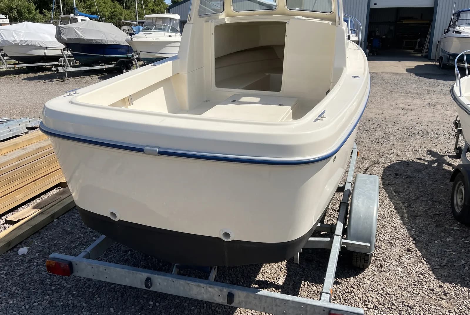 Boston Whaler De schuimromp
