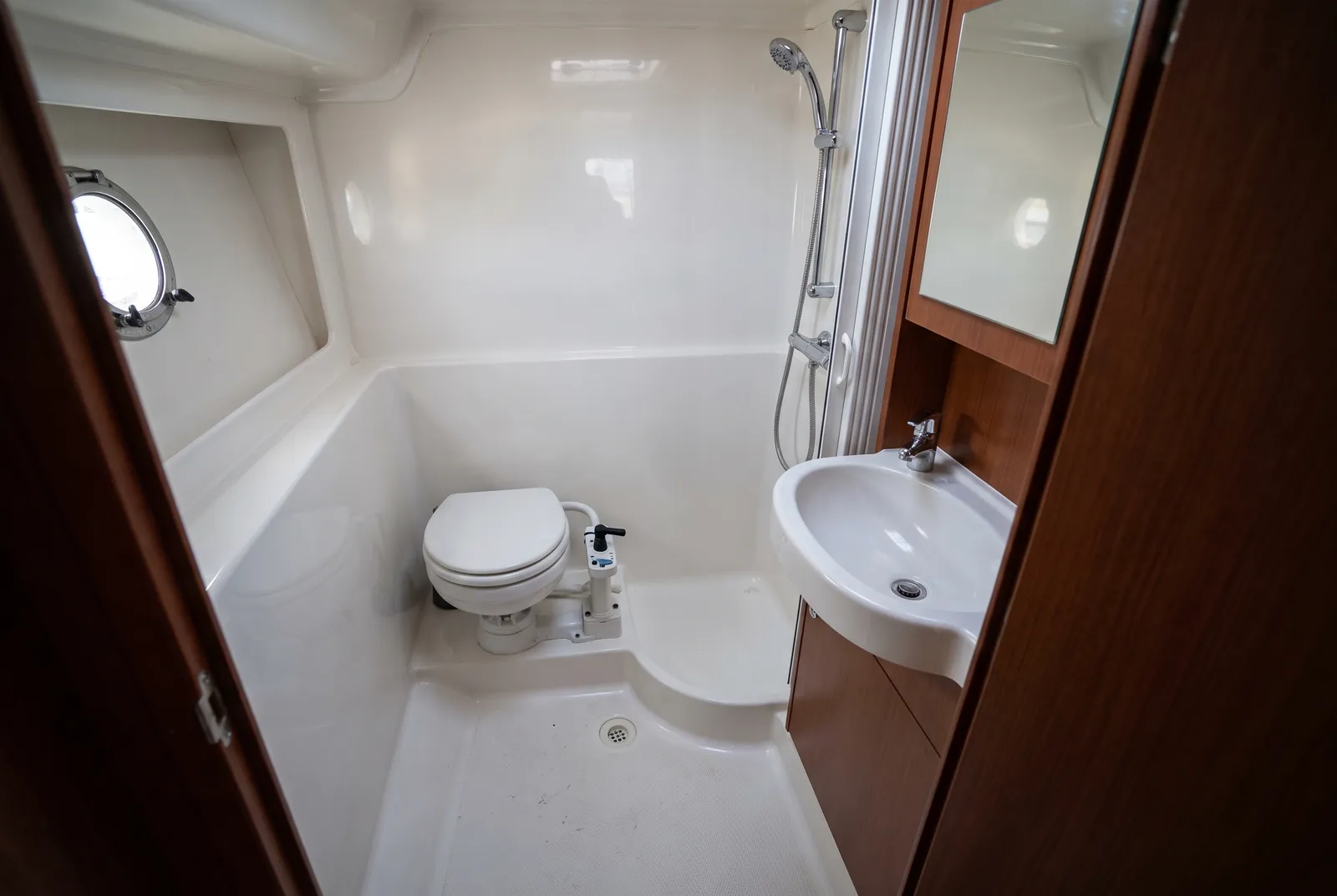 Regal Toilet en douche